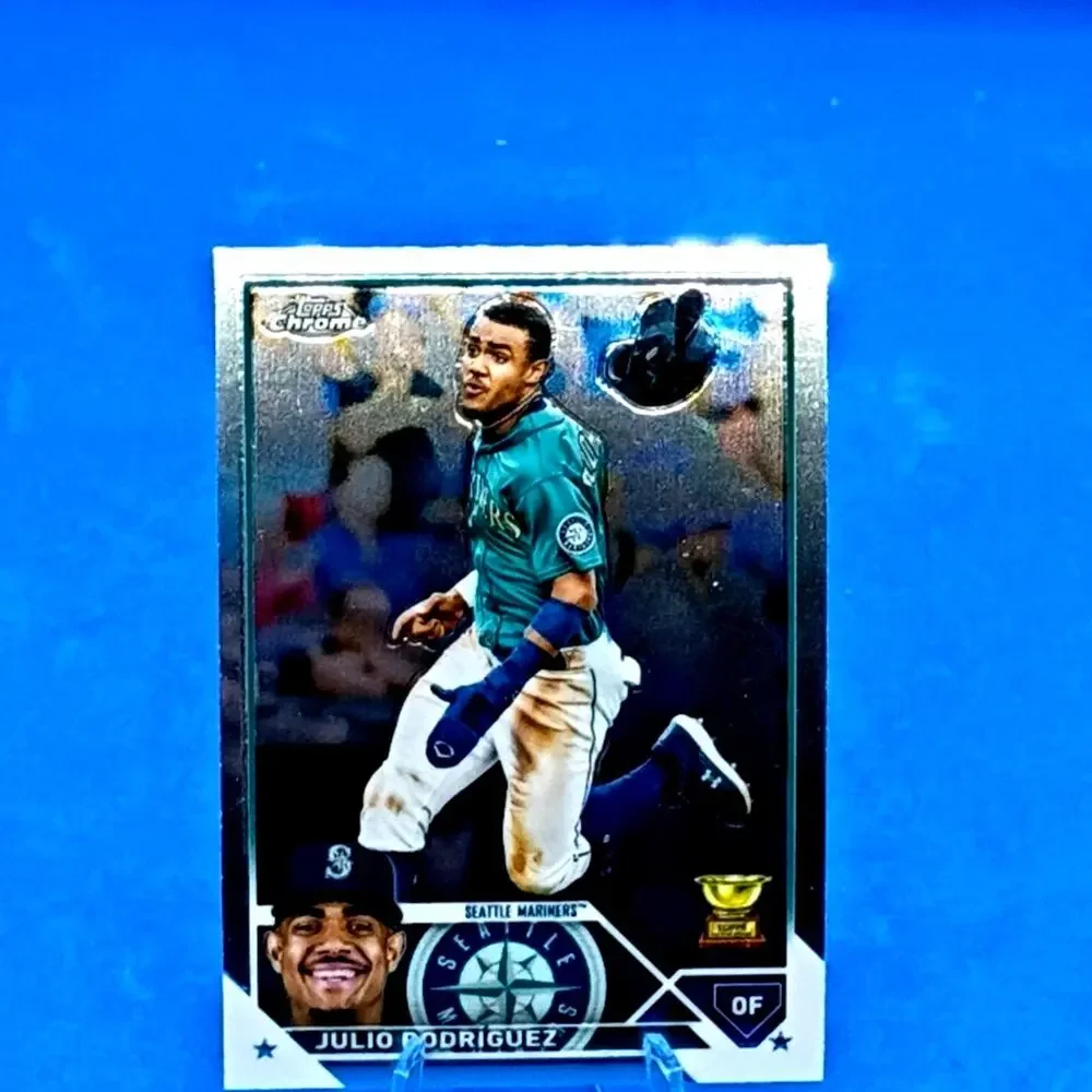 2023 Topps Chrome - Julio Rodriguez #200 - Picture 2 of 3